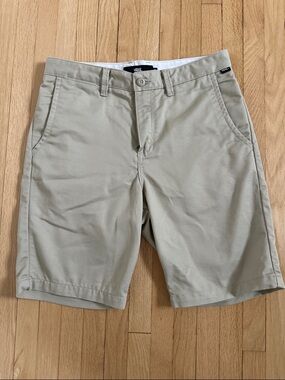 5 for $25 // Women’s Vans khaki shorts size 29
